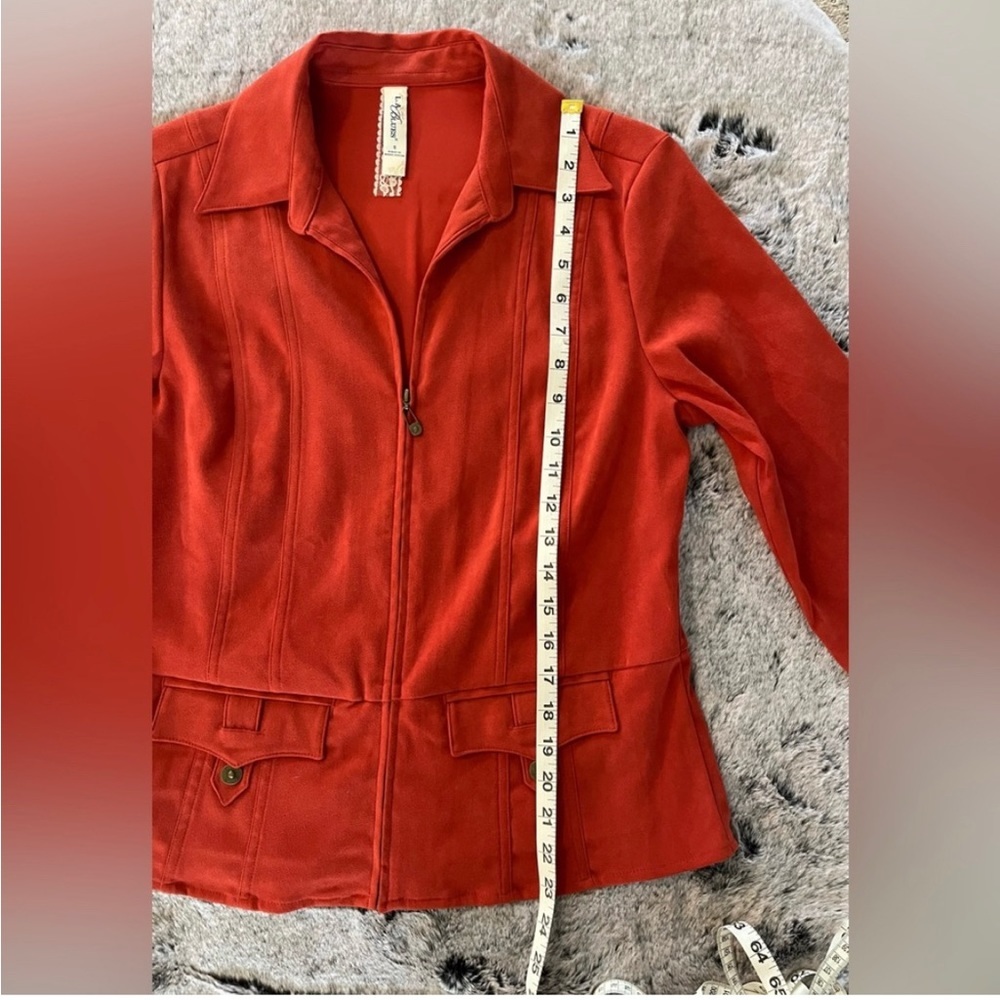 Autumn Rust Orange Zip Up Suede Blazer
Jacket size Small EUC, Pockets Vintage - Picture 8 of 13